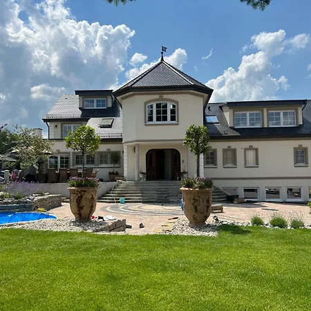 Schloss Merzhausen Usingen